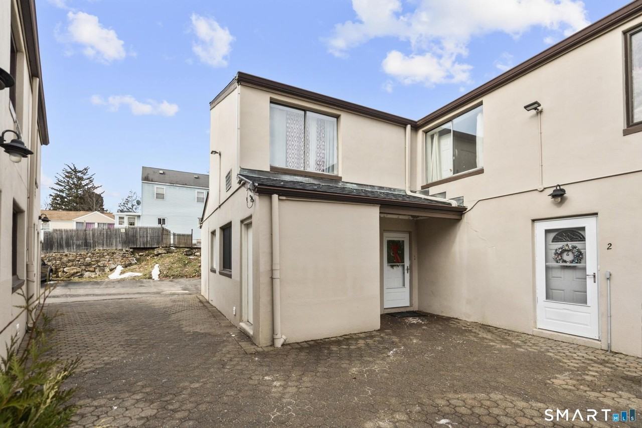 84 Taylor Ave Apt 1 #1 - Photo 2 of 40