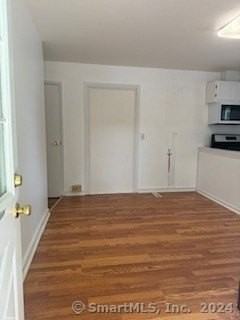 655 West Ave Unit Back #BACK - Photo 3 of 18