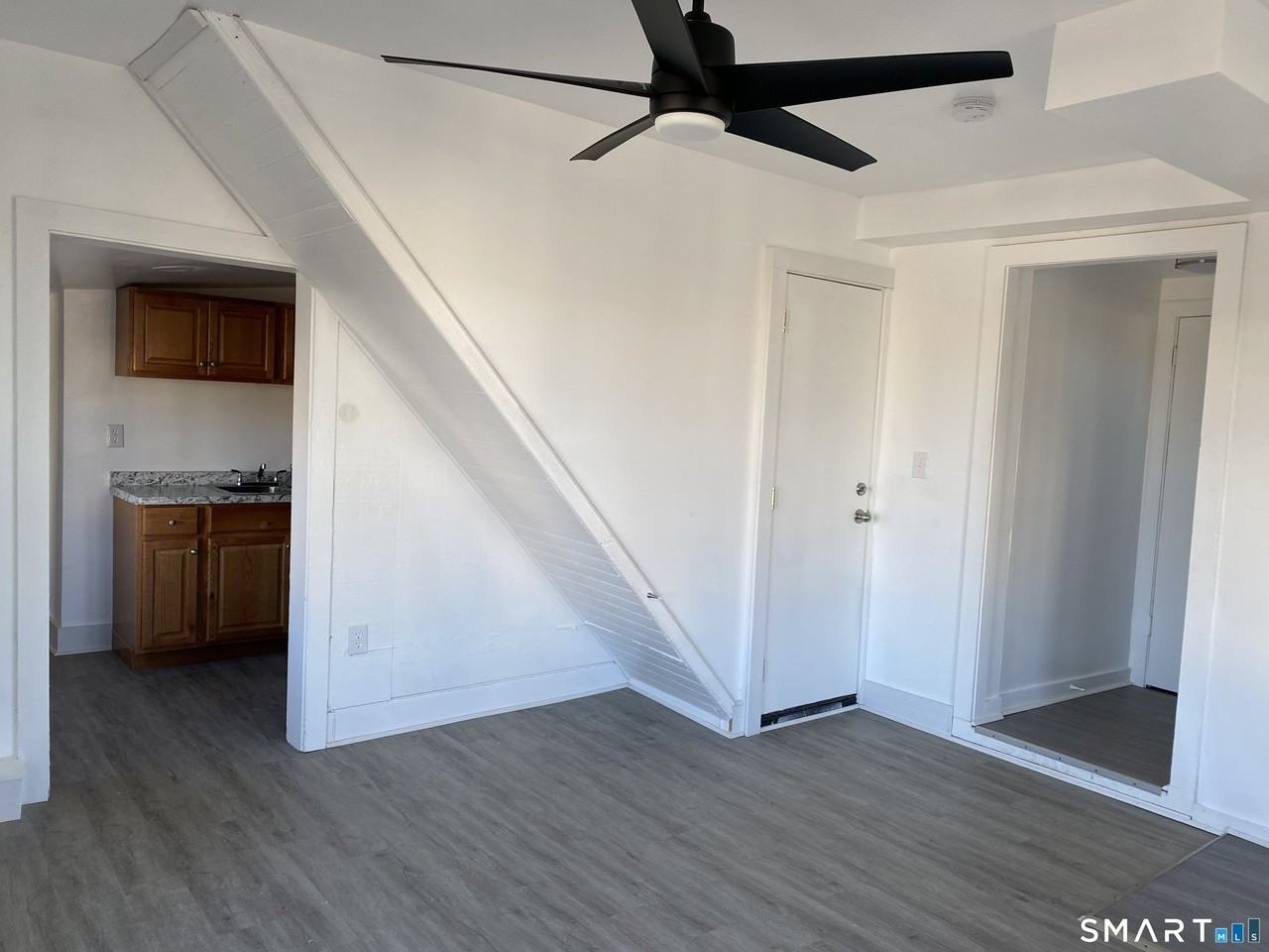 26 Prospect St Apt 9 #9 - Photo 2 of 12