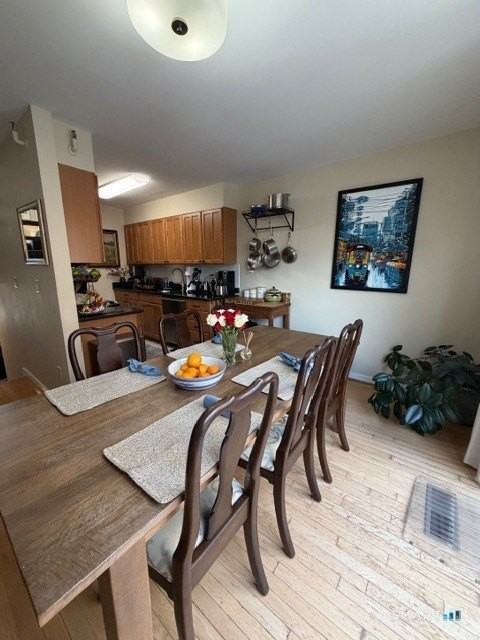 101 Grove St Apt 17 #17 - Photo 6 of 19