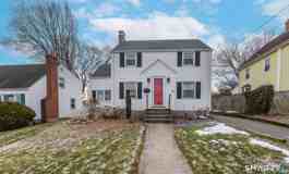 335 Commonwealth Ave - Photo 1 of 1