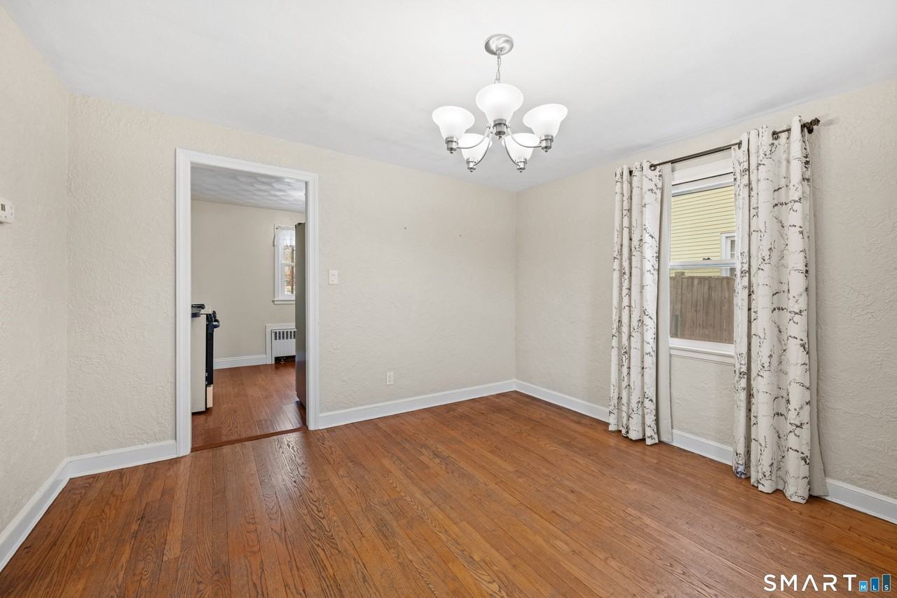 335 Commonwealth Ave - Photo 7 of 18