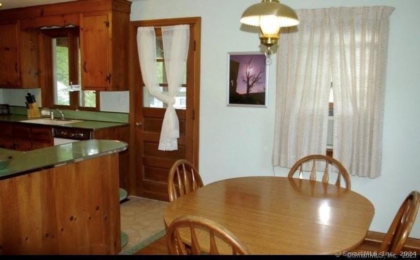 46 Klarman Dr - Photo 3 of 12