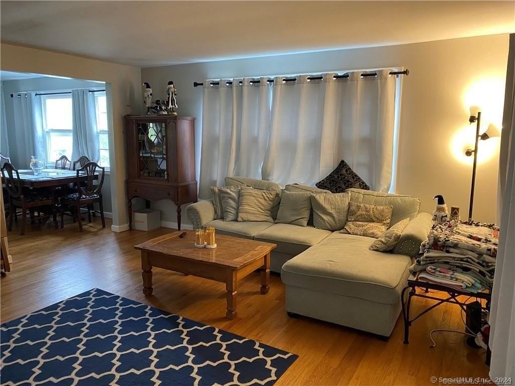 46 Klarman Dr - Photo 4 of 12