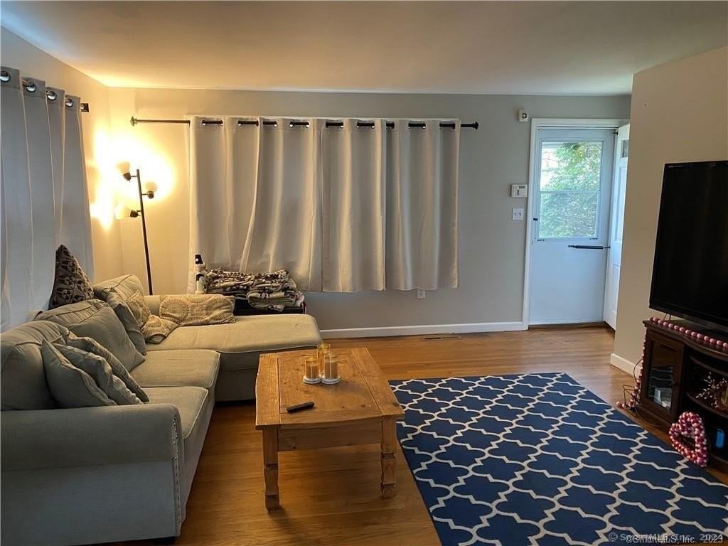 46 Klarman Dr - Photo 5 of 12