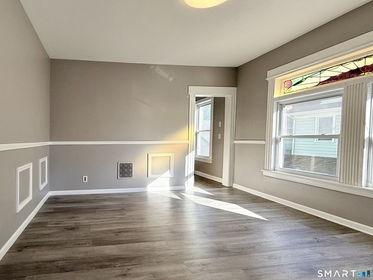 47 Berkshire Ave - Photo 2 of 9