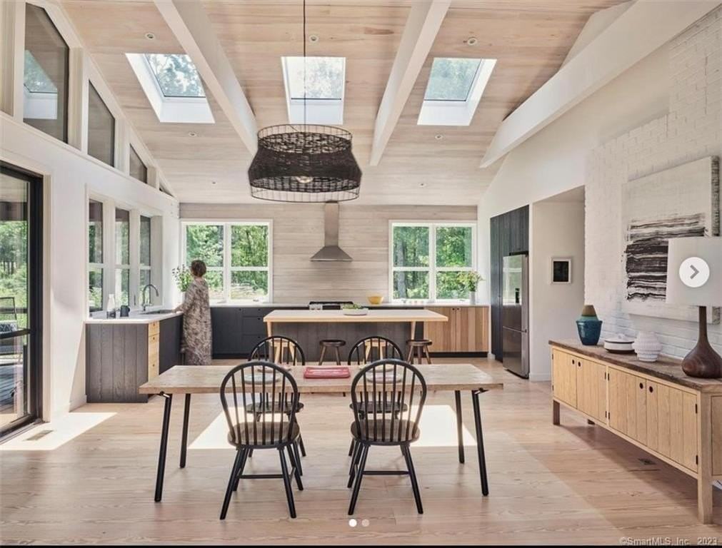 8 Chester Rd - Photo 6 of 28