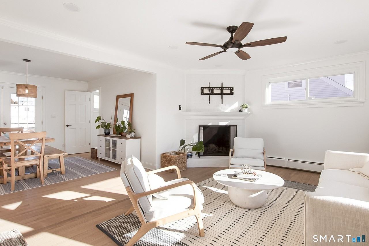 36 Middlebury St - Photo 7 of 29