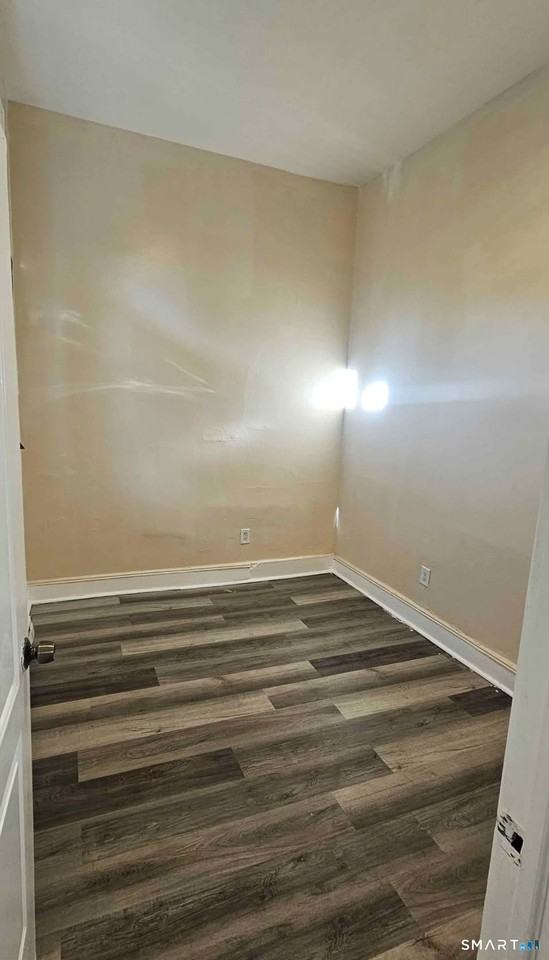 1495 Pembroke St Apt 1r #1R - Photo 6 of 6