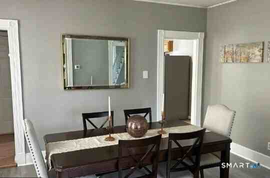 158 N Main St - Photo 4 of 20