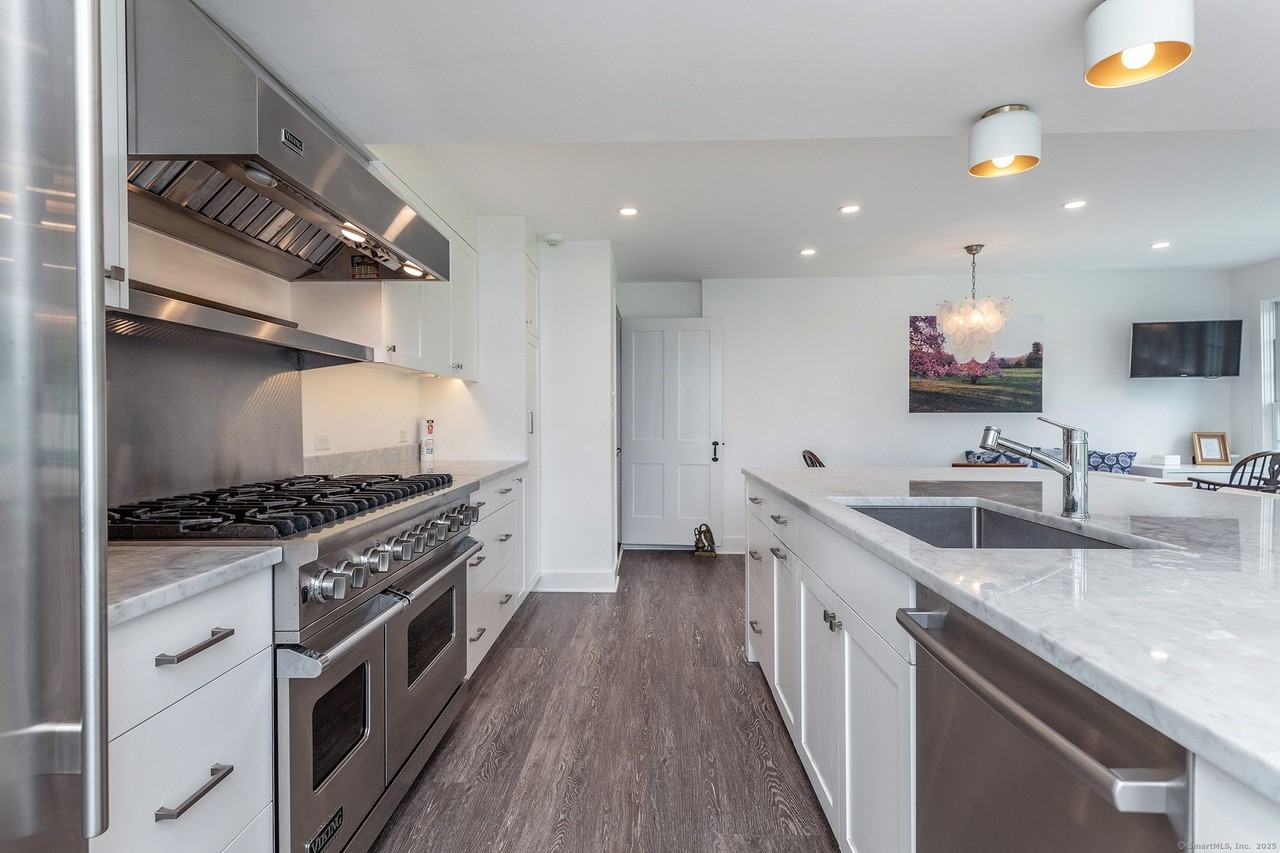 119 Knibloe Hill Rd - Photo 5 of 30