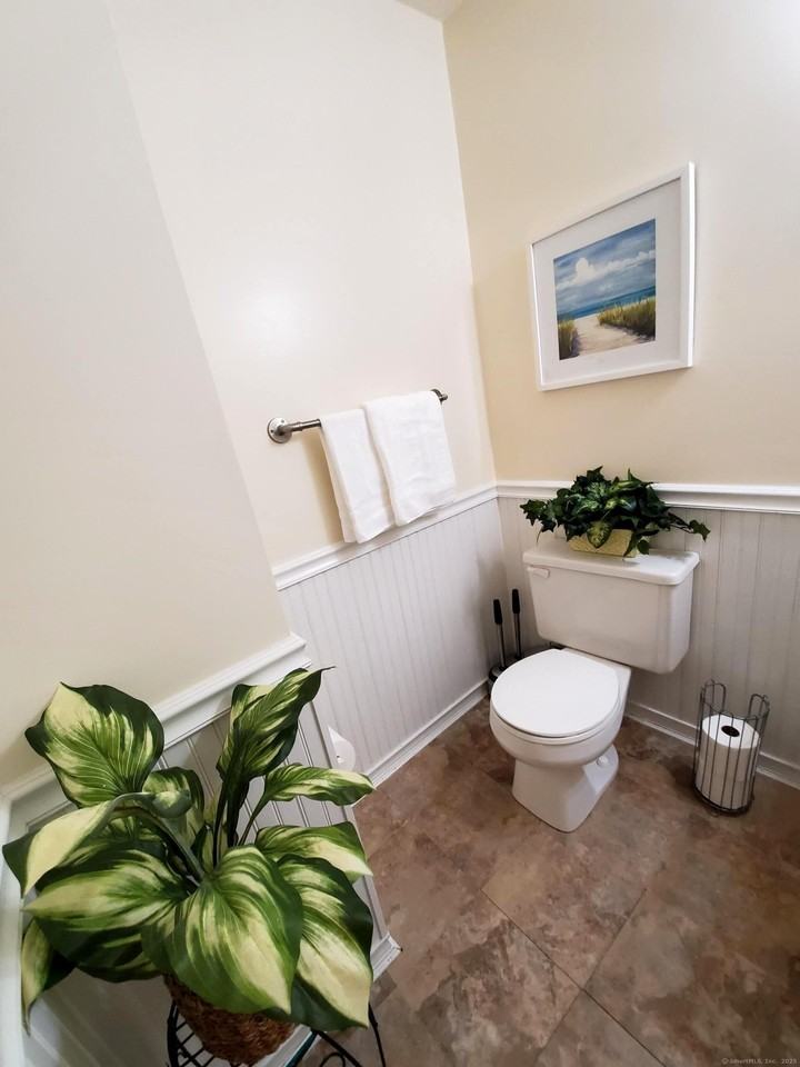 39 Nash Pl Unit A #A - Photo 6 of 29