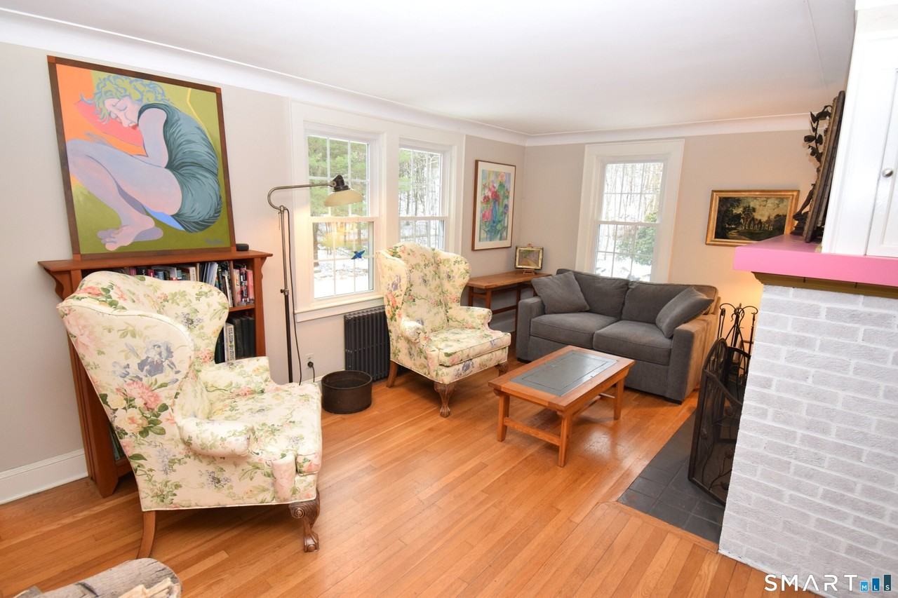 2203 Durham Rd - Photo 4 of 17