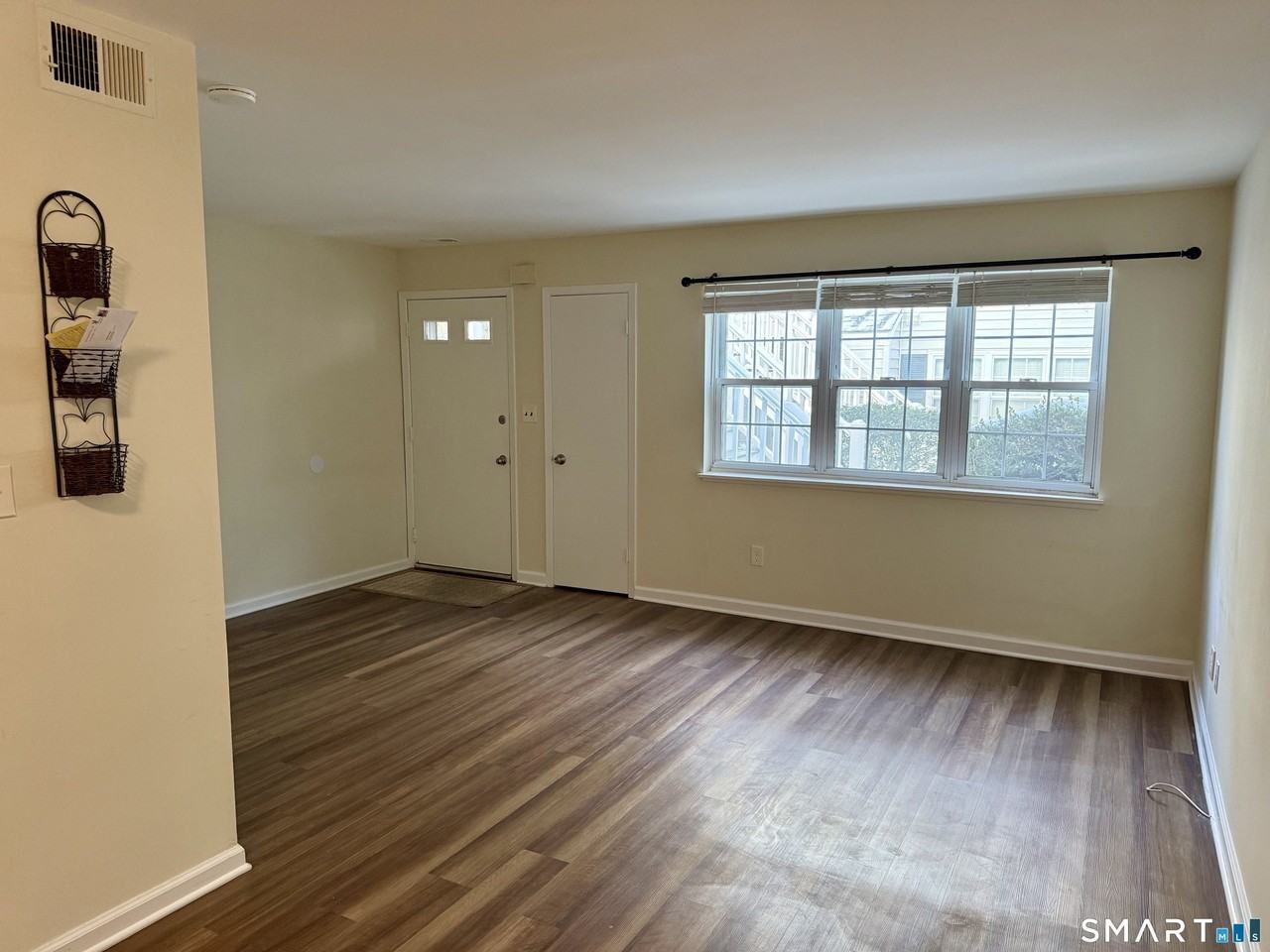 26 Prospect Ave Apt F6 #F6 - Photo 3 of 14