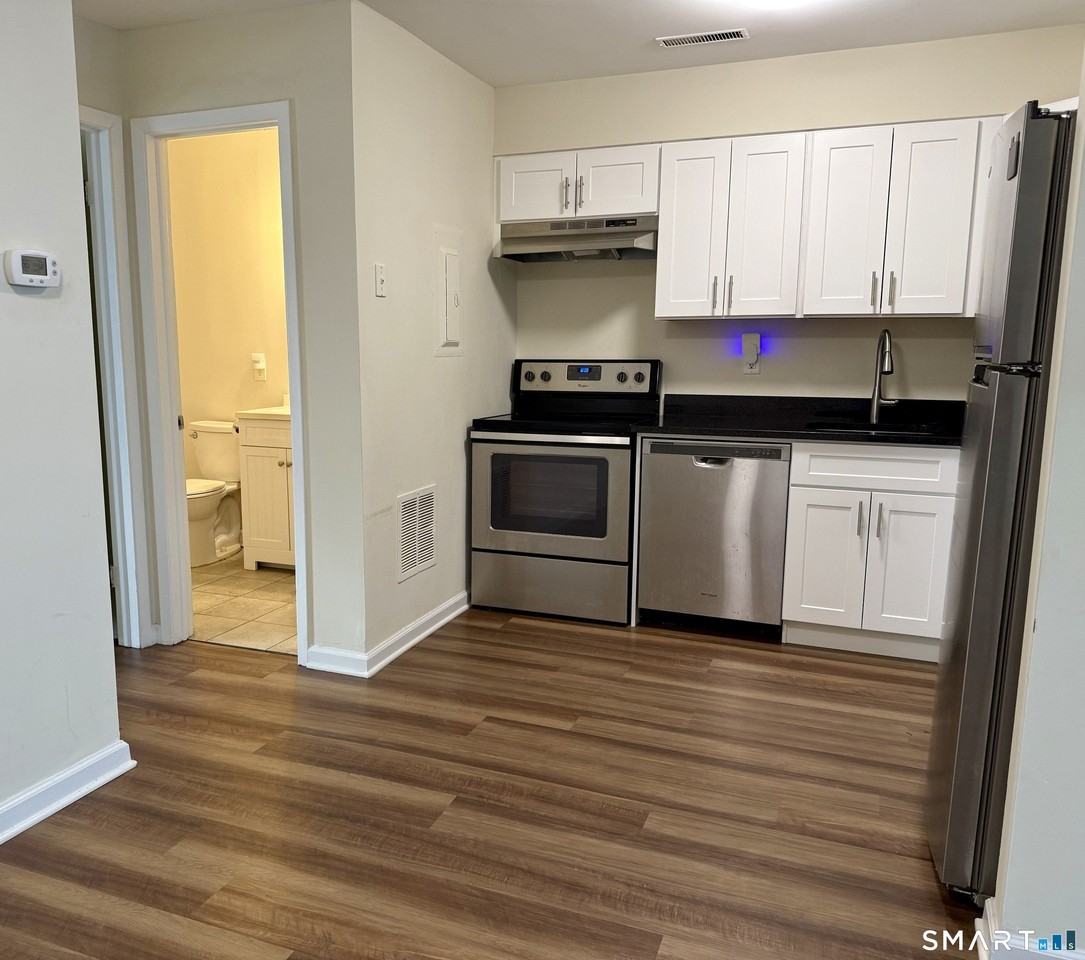 26 Prospect Ave Apt F6 #F6 - Photo 7 of 14