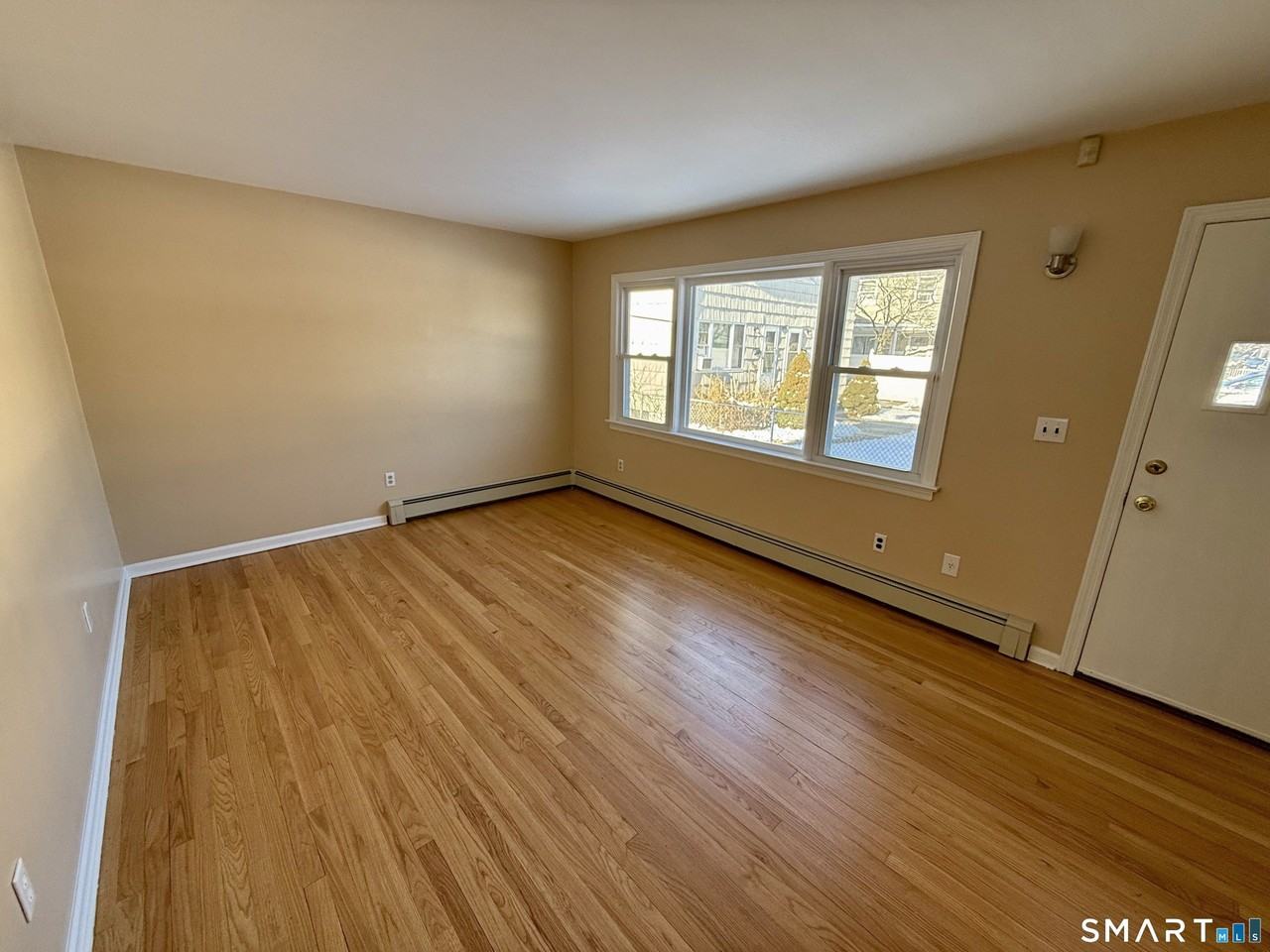 33 Center Ave - Photo 2 of 17