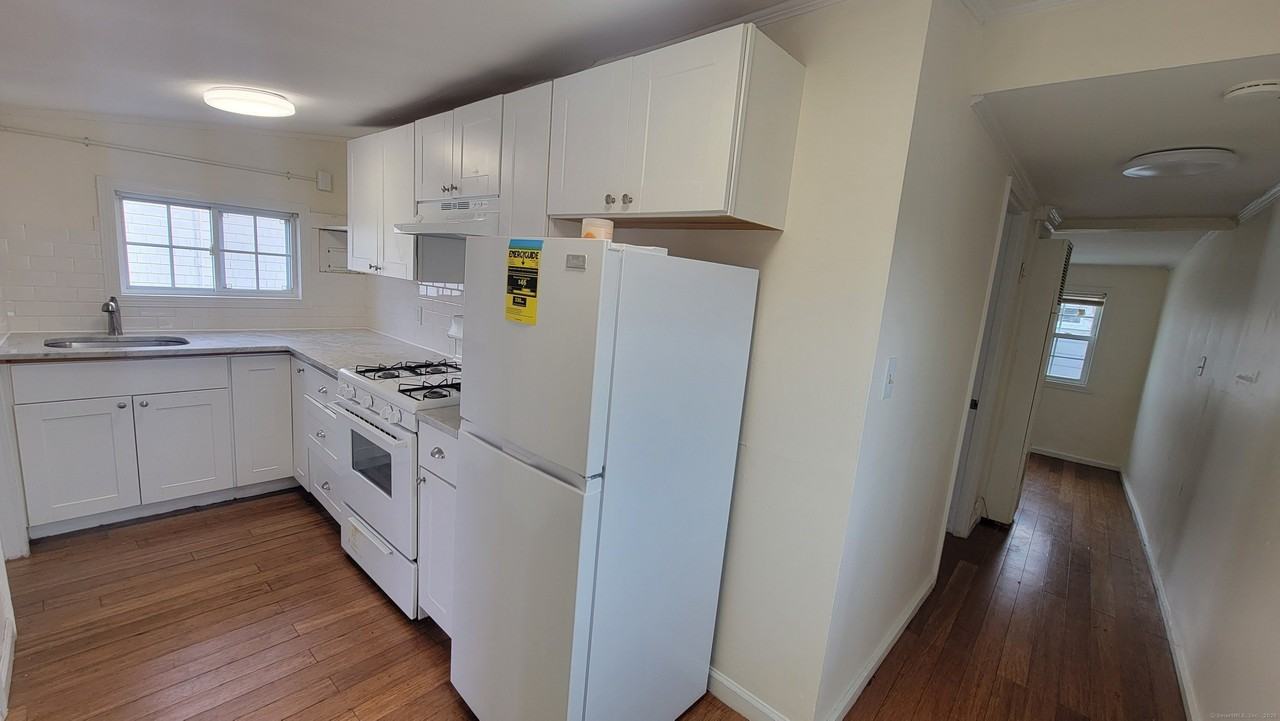 26 Melba St - Photo 4 of 15