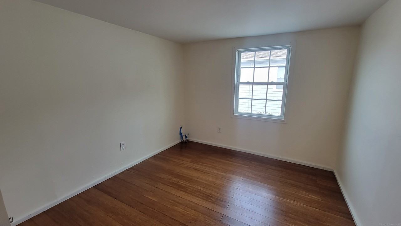 26 Melba St - Photo 7 of 15