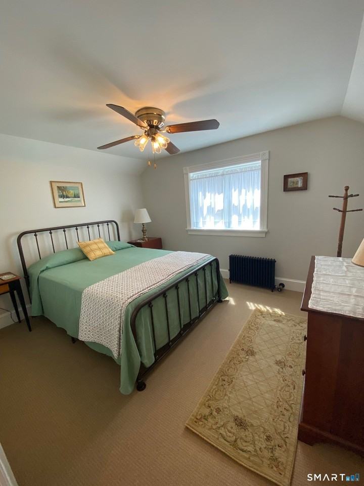 34 Hurlbutt Rd - Photo 3 of 7