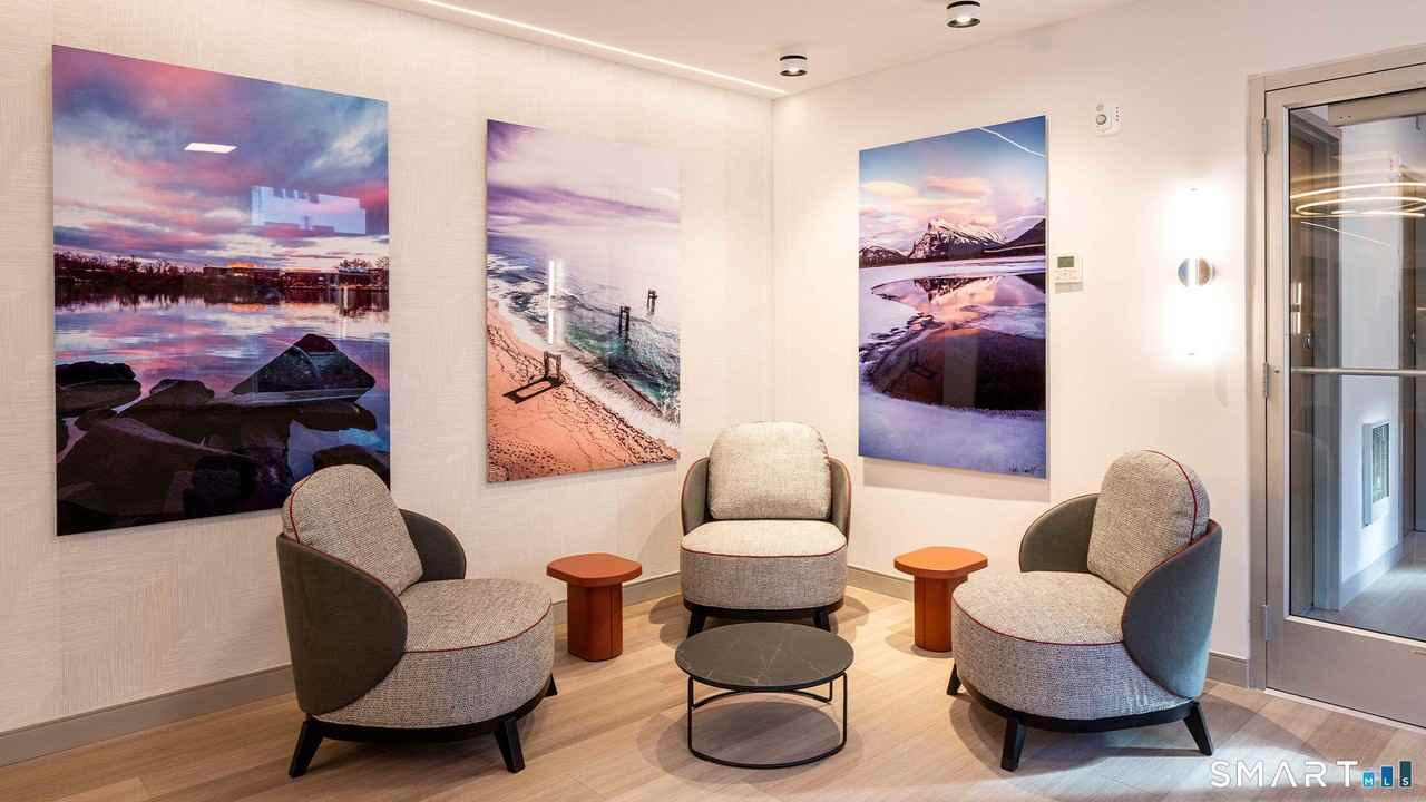 22 Hubbard Rd - Photo 6 of 19