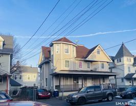 470 Wood Ave - Photo 1 of 1