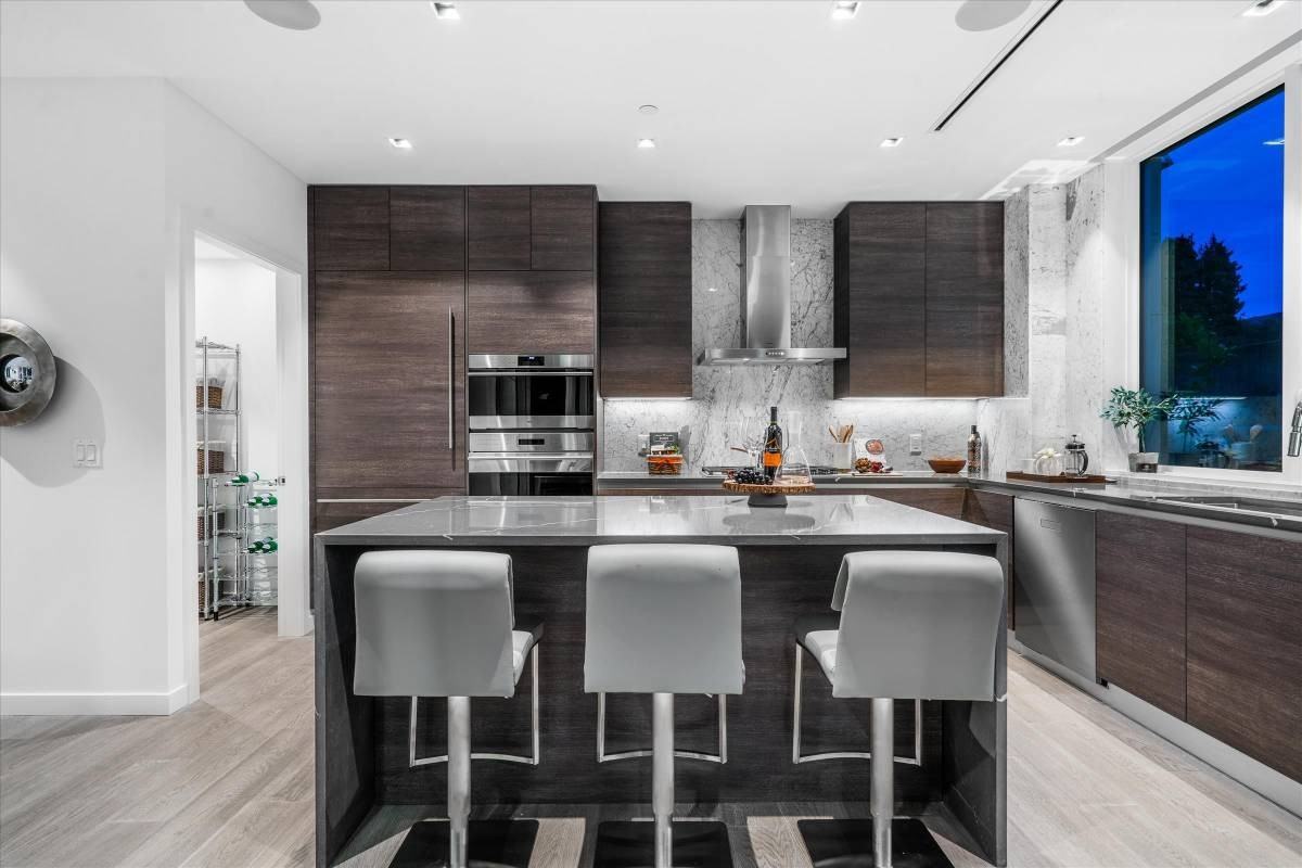 2968 Birch Street #10X - Photo 3 of 14