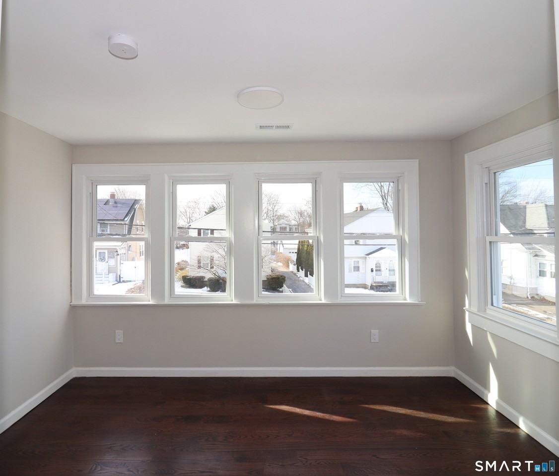 356 Beechmont Ave Unit 2 #2 - Photo 7 of 37