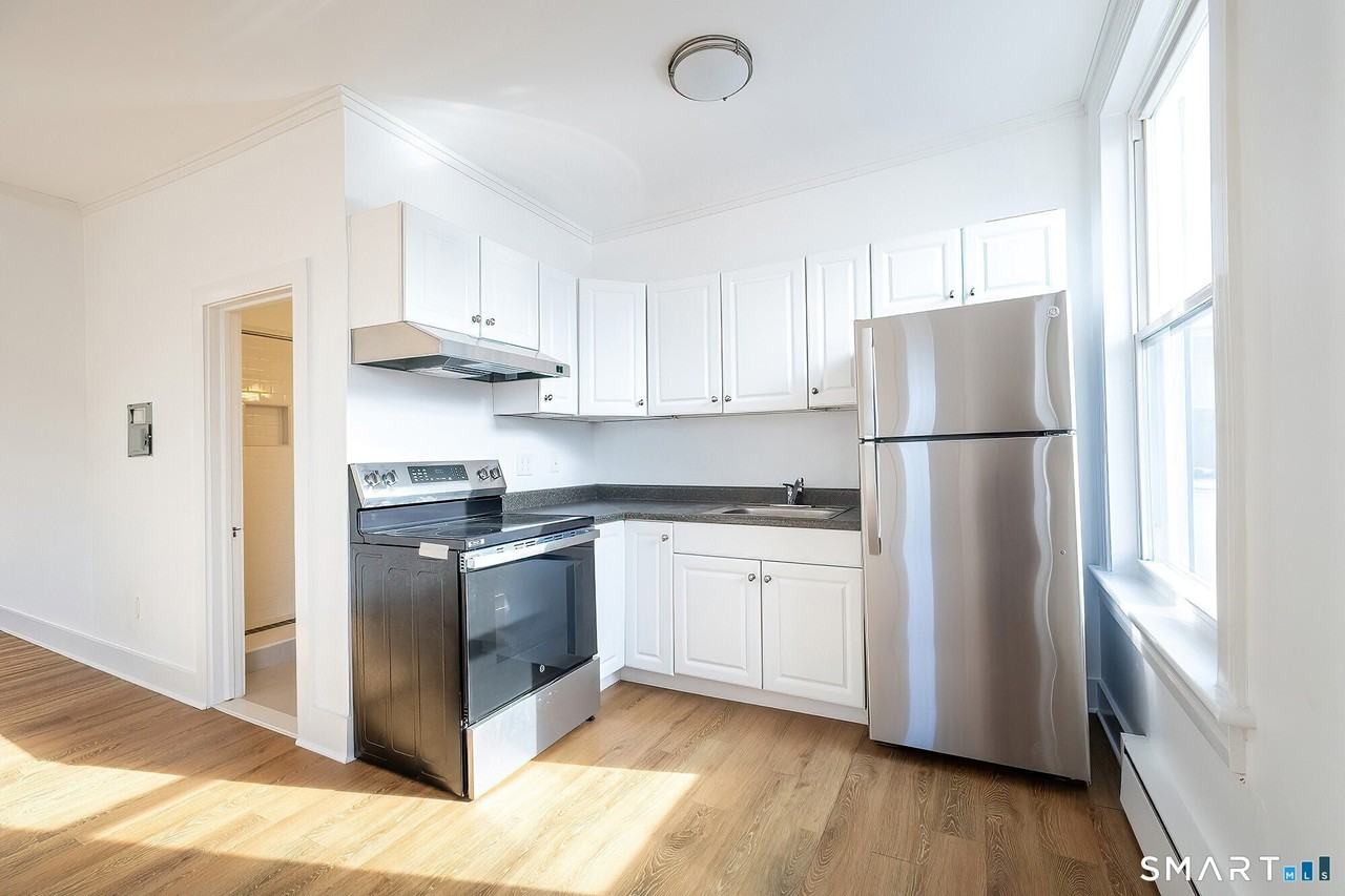 406 Main St Apt 1 #1 - Photo 3 of 15