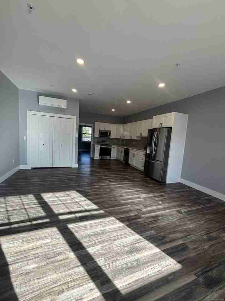 303 Norwich New London Tpke Apt O #O - Photo 2 of 7