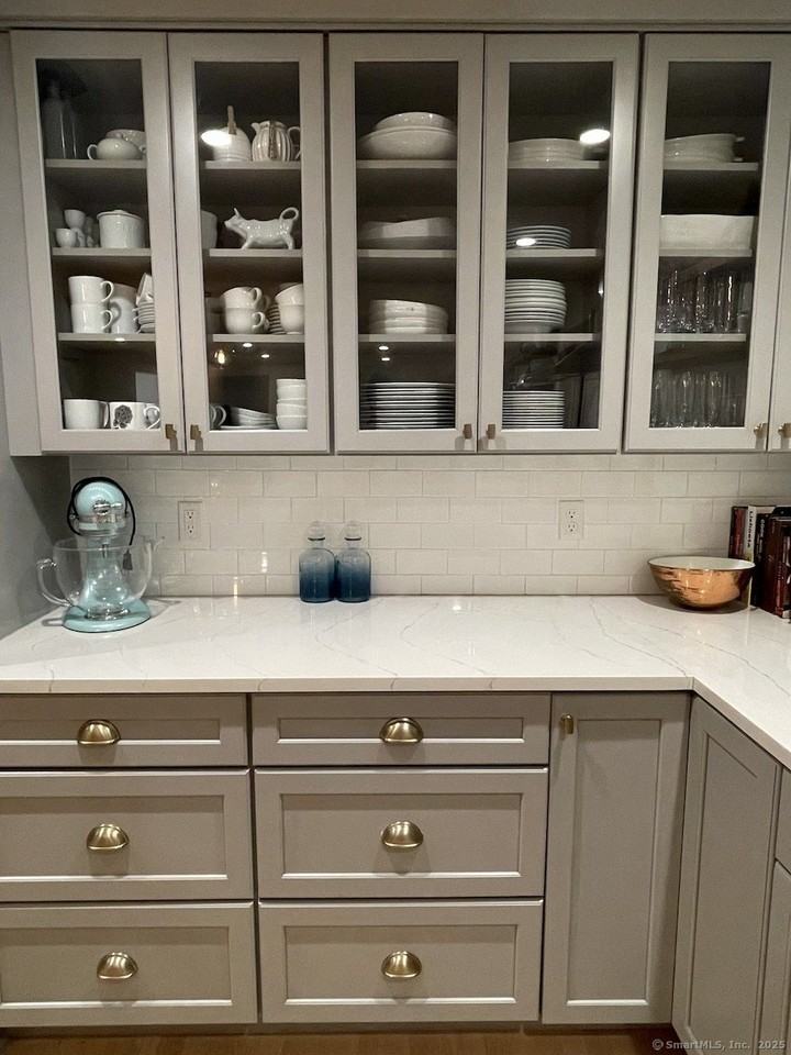 40 Salmon Kill Rd - Photo 4 of 18