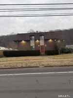 featured image of 343 King St Apt 103 #103