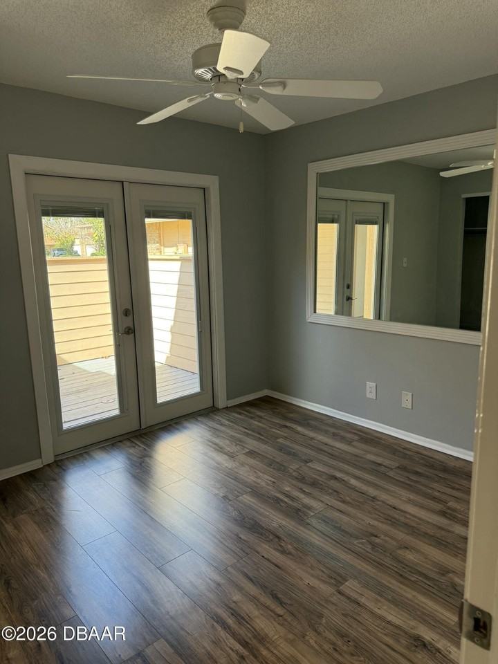 628 Brown Pelican Dr - Photo 7 of 13