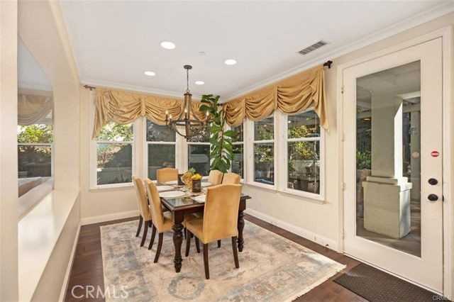 12 Bentley Rd - Photo 5 of 8