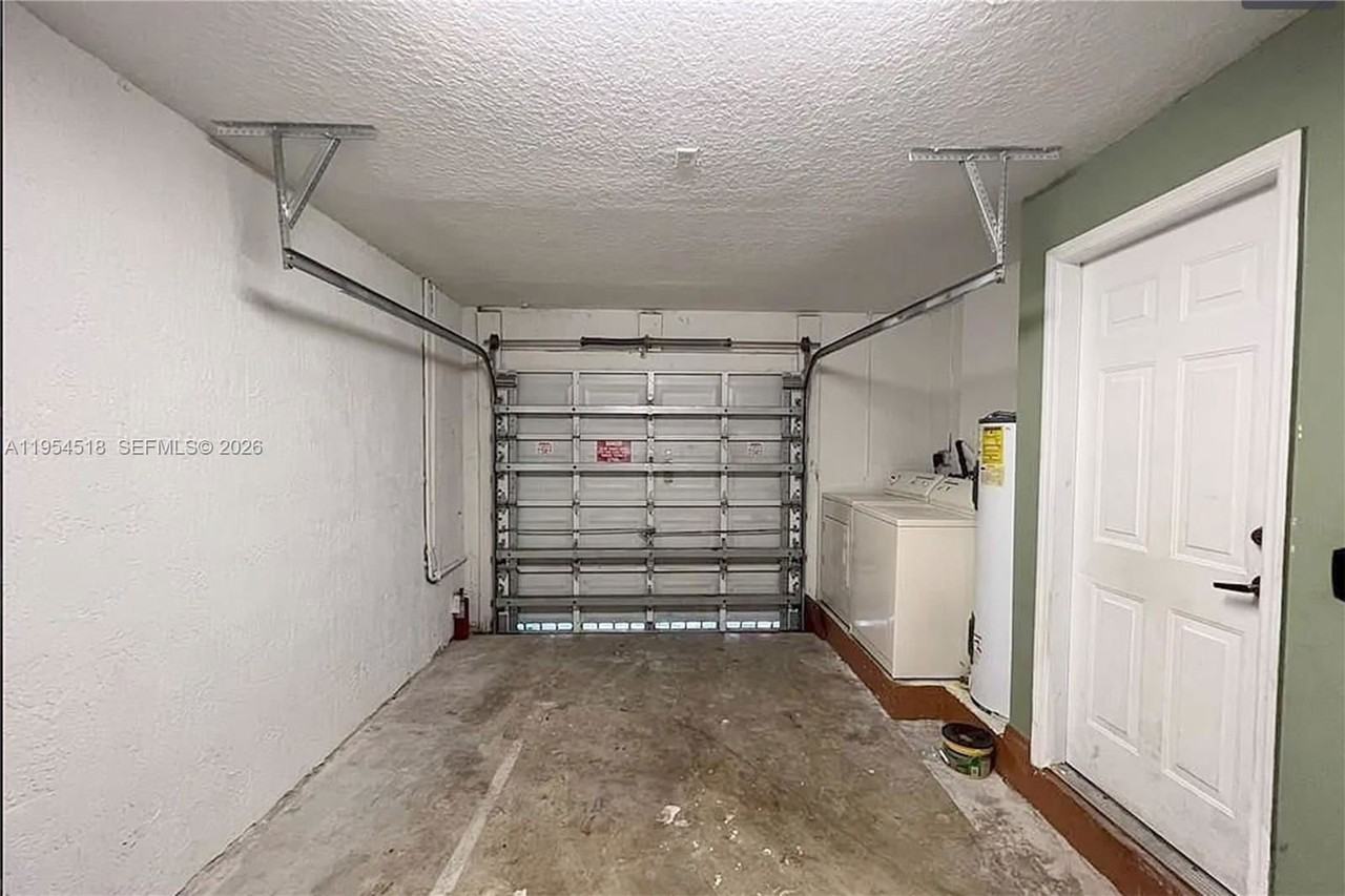 13990 Sw 260th St #13990 - Photo 5 of 8