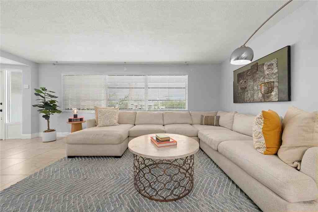 12150 Mcgregor Blvd - Photo 4 of 8