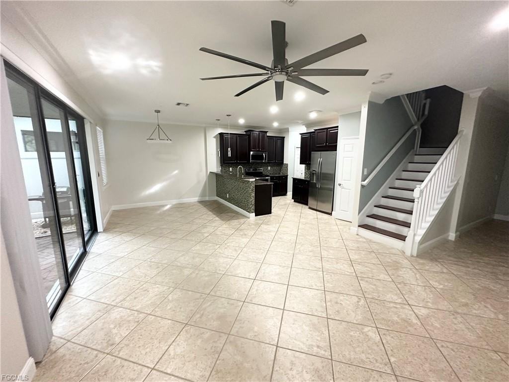 15282 Summit Place Cir #176 - Photo 2 of 8