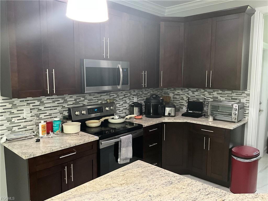 4143 2nd Ave Ne - Photo 7 of 7