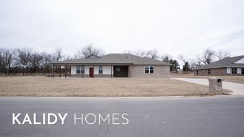 featured image of 307 Kirks Holw #1