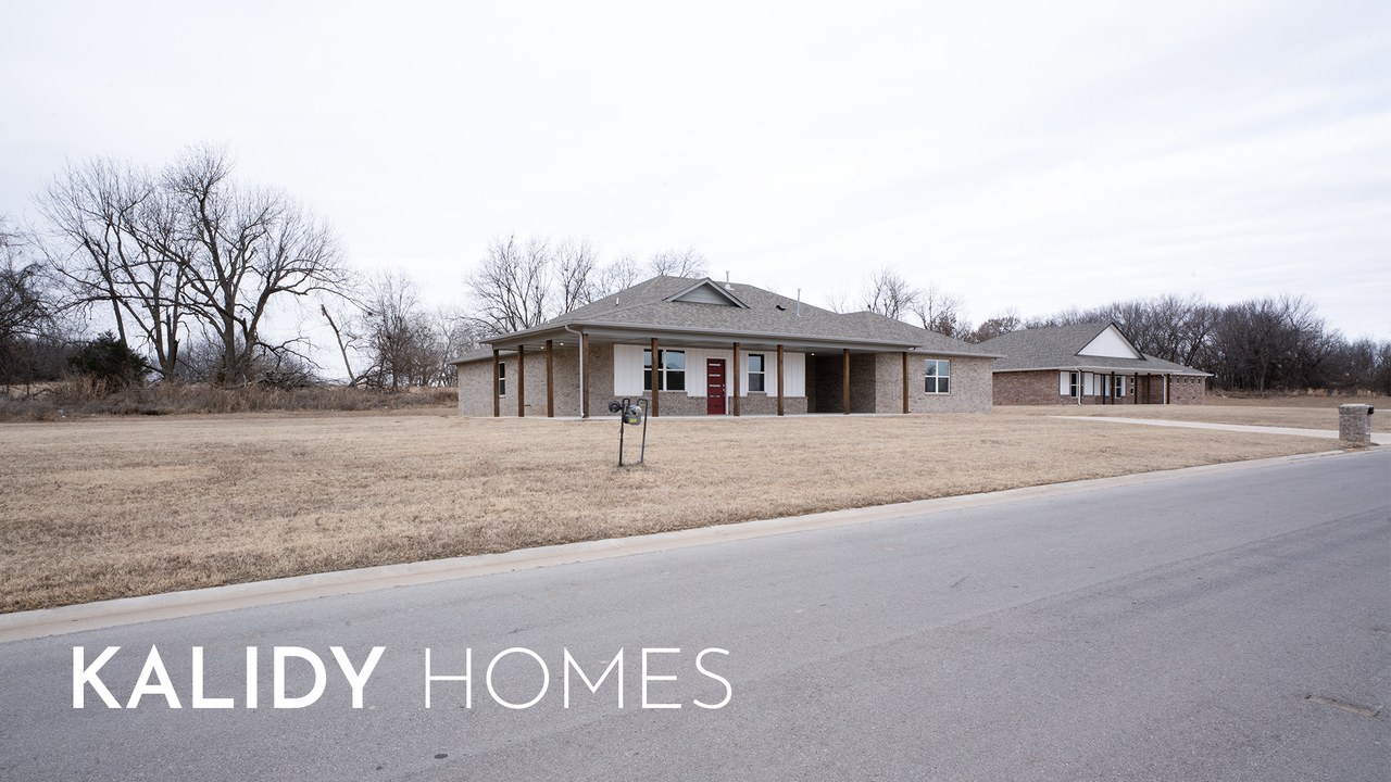 307 Kirks Holw #1 - Photo 2 of 50