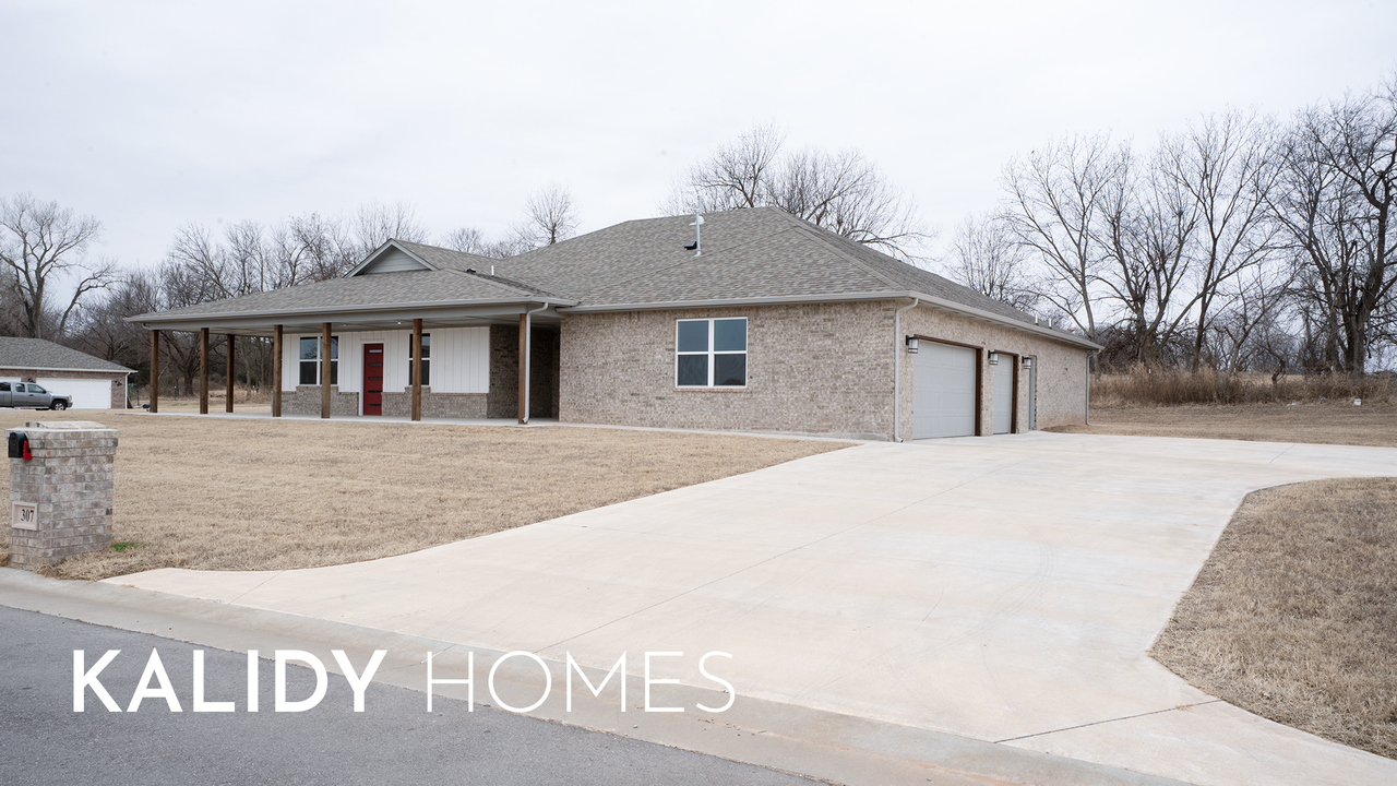 307 Kirks Holw #1 - Photo 3 of 50