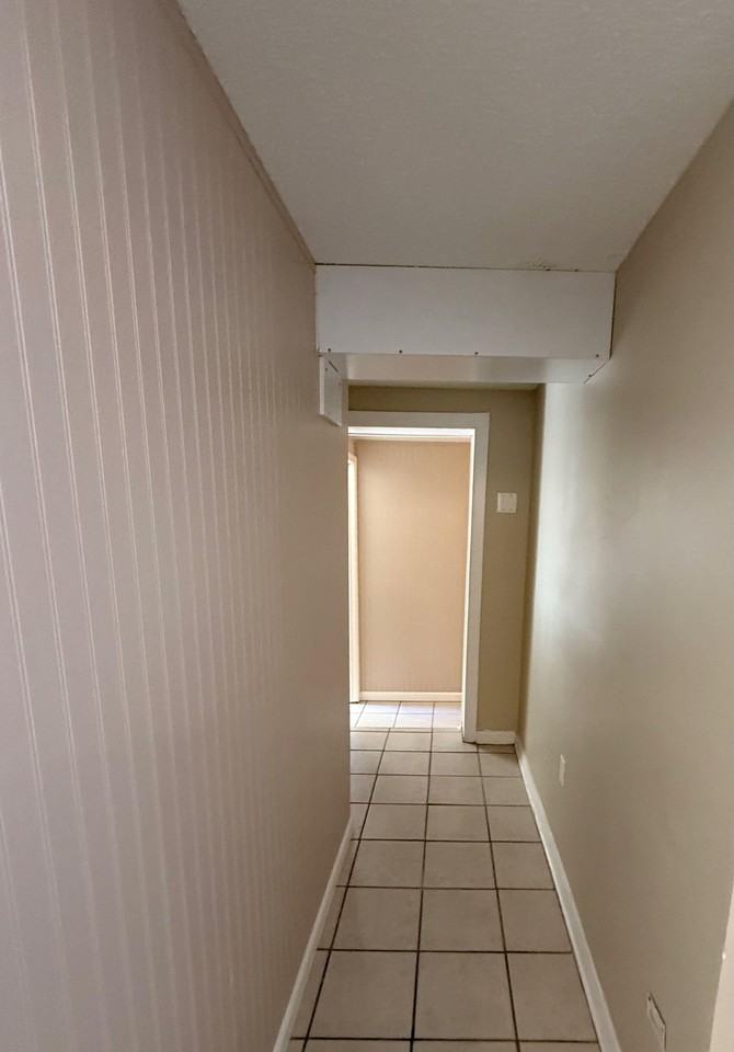 N 45th St - Photo 3 of 33