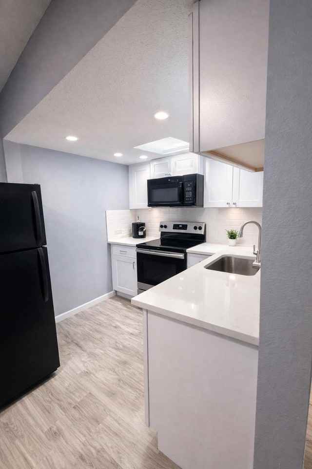 E Idlewild Ave - Photo 5 of 28