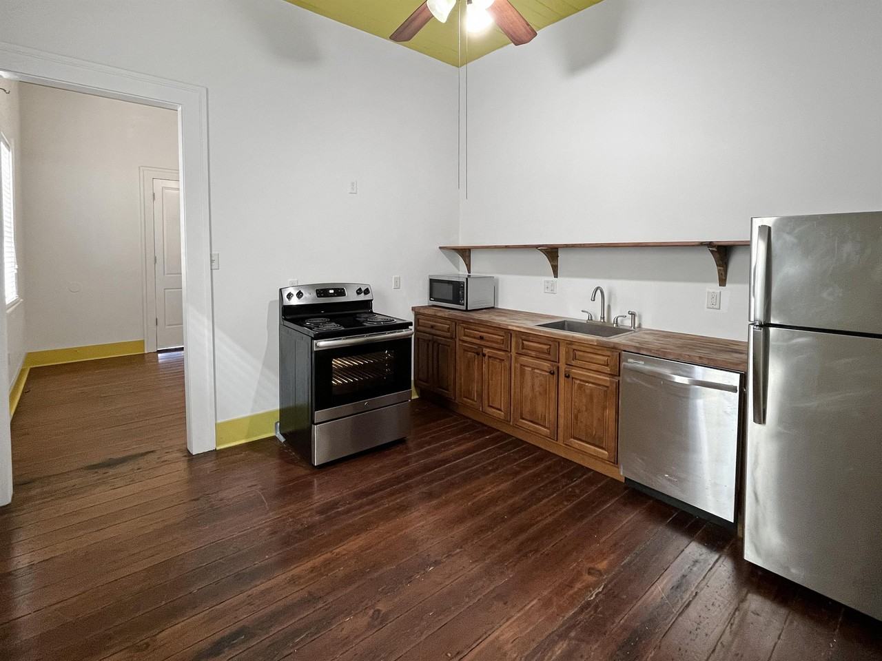 1424 Saint Bernard Ave #1 - Photo 2 of 14