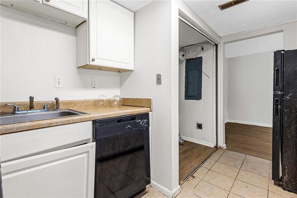 3451 Cobbs Ferry Dr - Photo 3 of 23