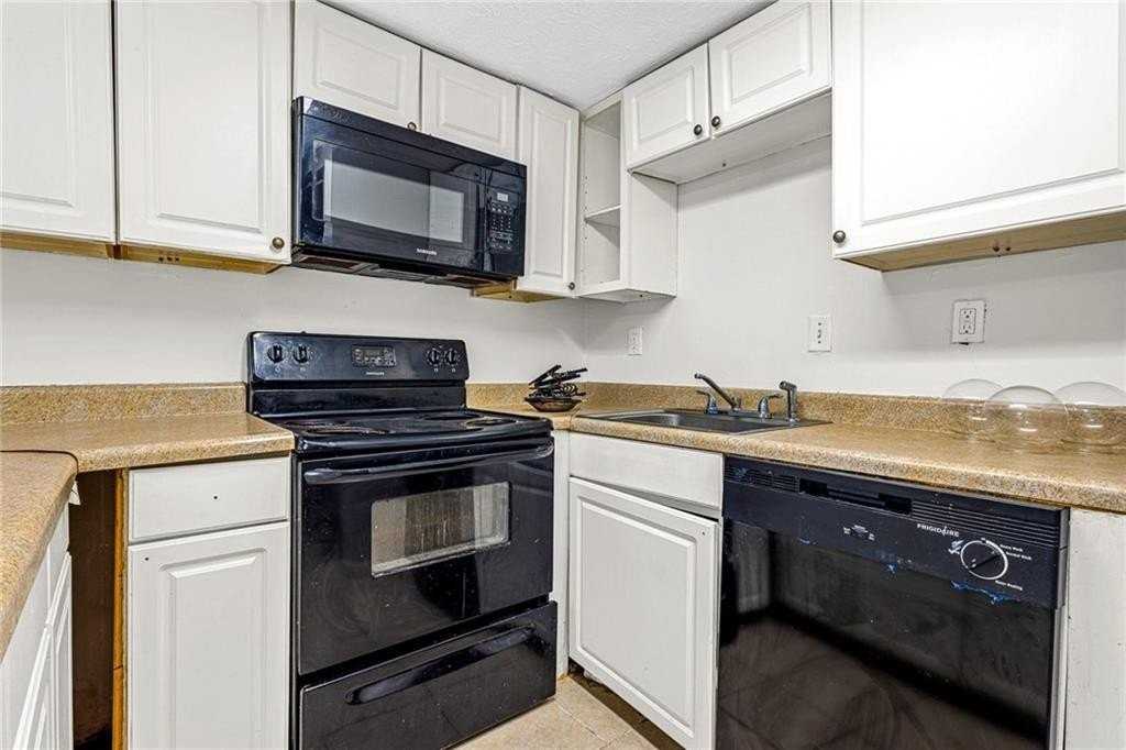 3451 Cobbs Ferry Dr - Photo 4 of 23