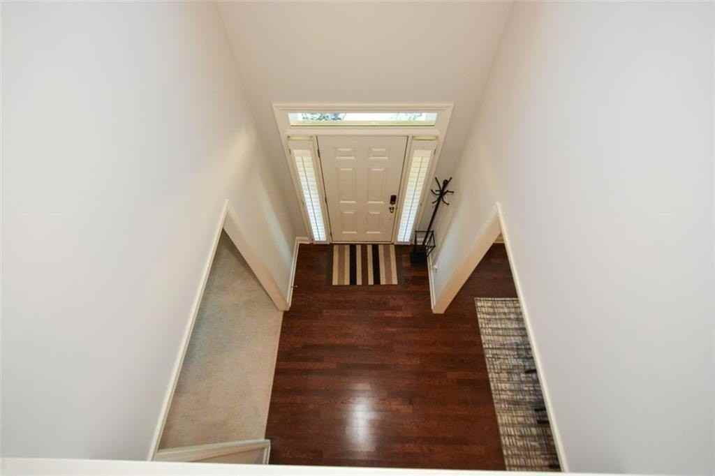 100 Northbrooke Trce - Photo 3 of 20