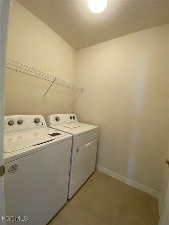 1913 Nw 24th Pl - Photo 5 of 19