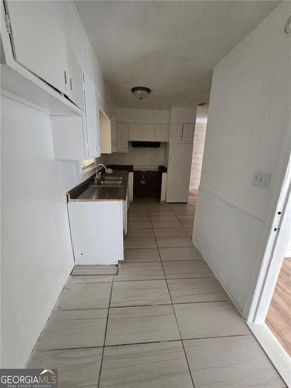 2850 Middleburg Dr - Photo 3 of 13