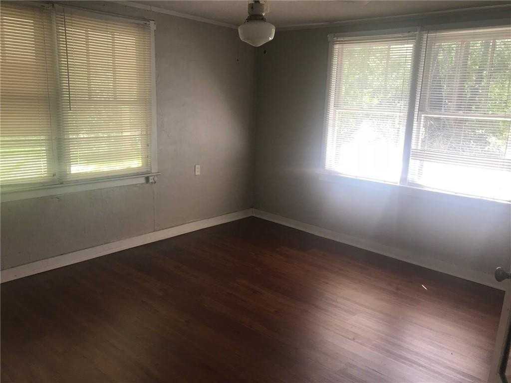 2359 Gill Rd - Photo 7 of 13