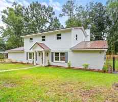 featured image of 3933 Radnor Ave